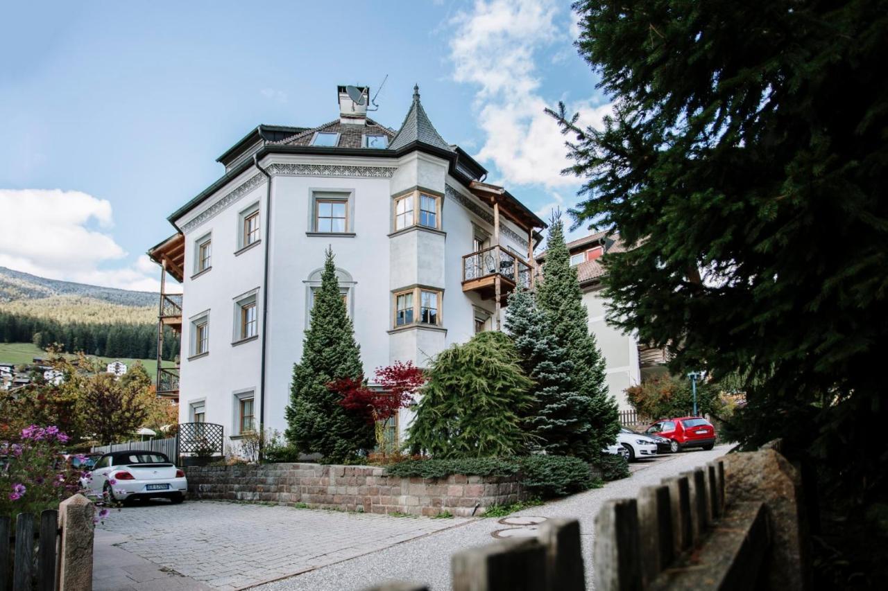 Residence Castel Urtijëi Buitenkant foto